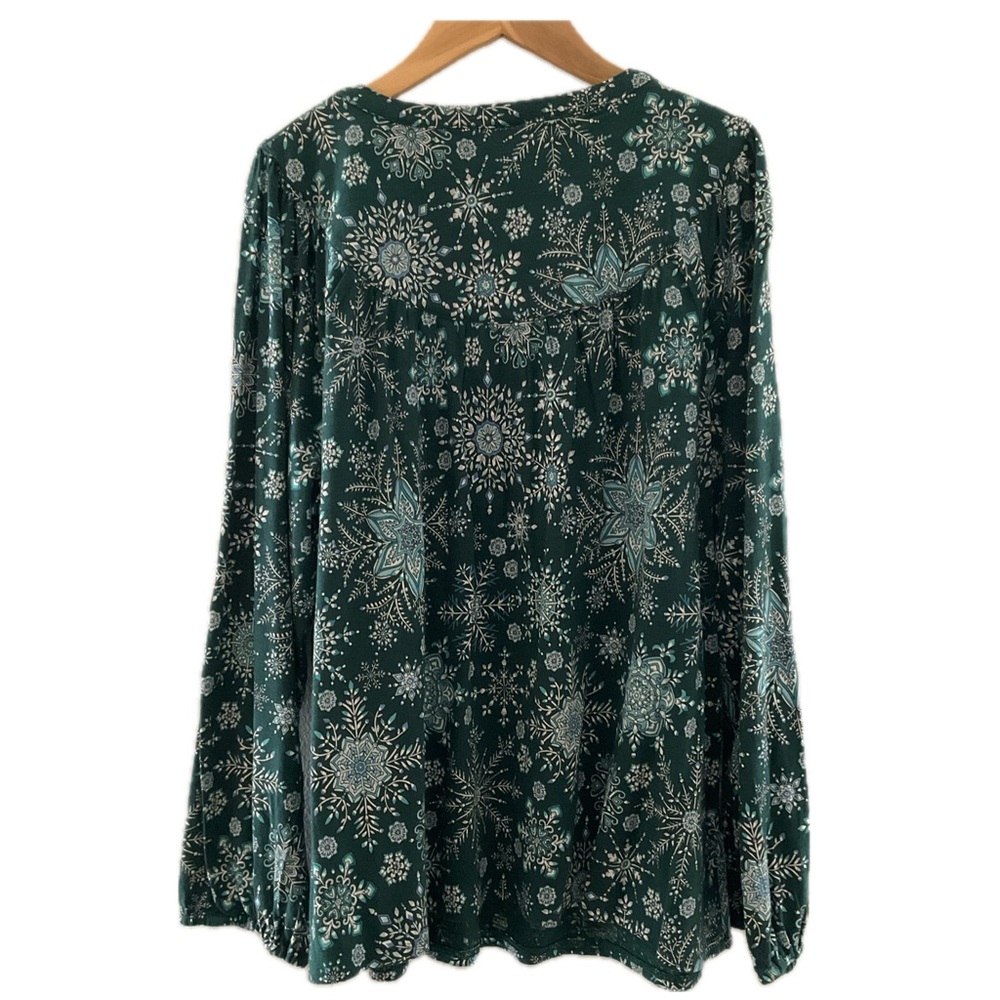 NEW J. Jill Large Petite Green Snowflake Print Henley Long Sleeve Blouse - Picture 4 of 11